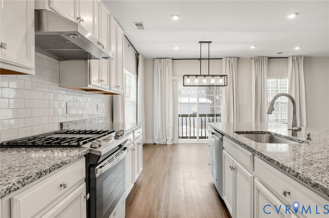 8601 Forge Gate Lane Chesterfield, VA 23832 - Photo 7 of 35