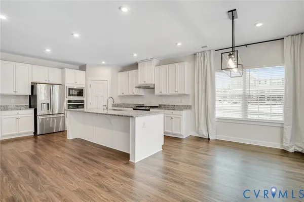 $619,000 | 8601 Forge Gate Lane, Chesterfield, VA 23832