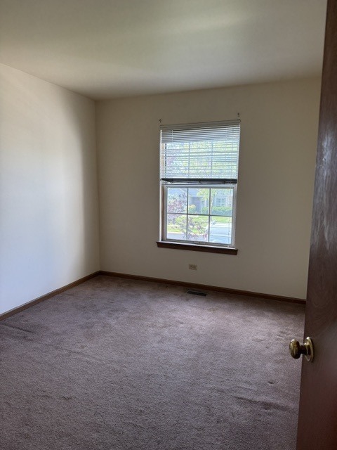 1260 Trinity Drive Carol Stream, IL 60188 - Photo 14 of 16