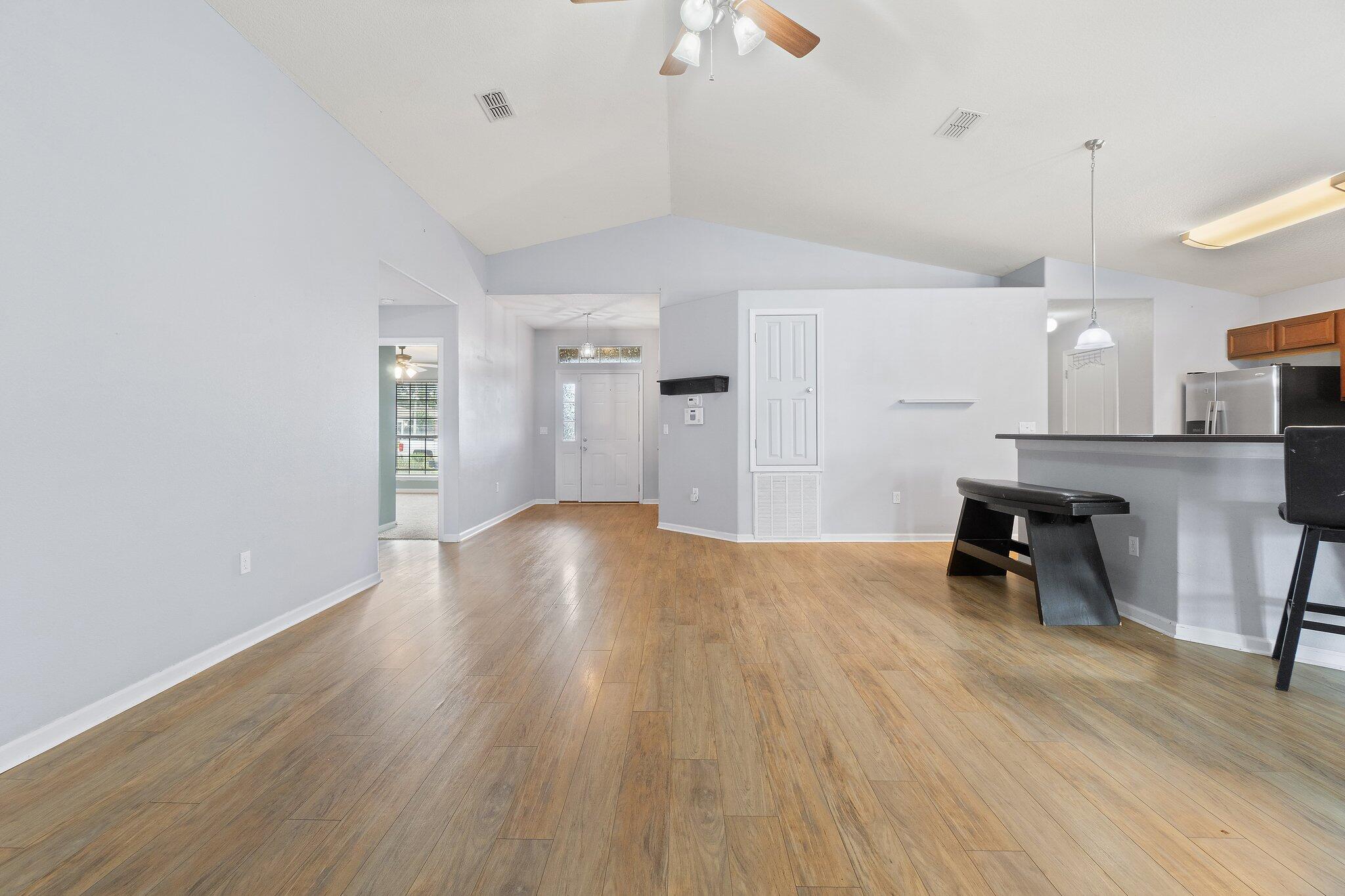 7984 Promise Creek Road Navarre, FL 32566 - Photo 6 of 22 Living Room - 2