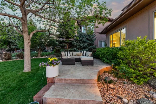 $985,000 | 6874 Raspberry Run, Littleton, CO 80125