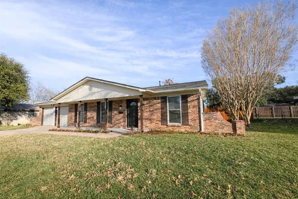 $270,000 | 5705 Waits Avenue, Fort Worth, TX 76133