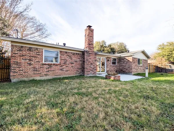 $270,000 | 5705 Waits Avenue, Fort Worth, TX 76133