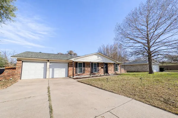 $270,000 | 5705 Waits Avenue, Fort Worth, TX 76133