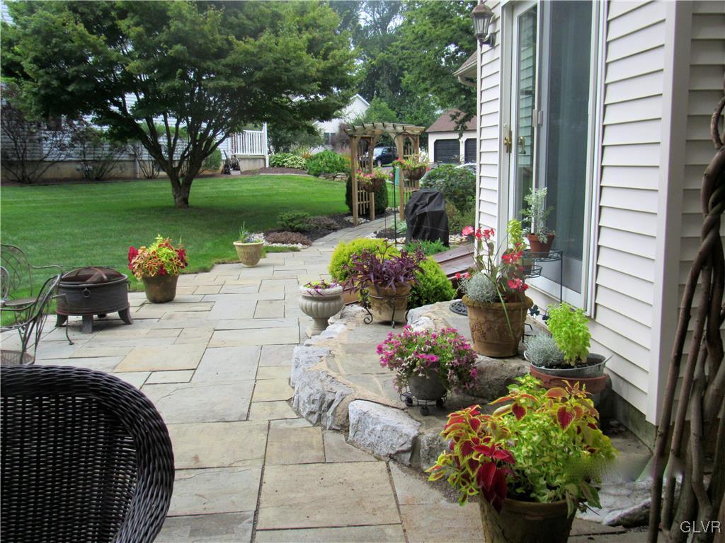 1720 Deer Path Road Easton, PA 18040 - Photo 11 of 43 Gallery Image 11