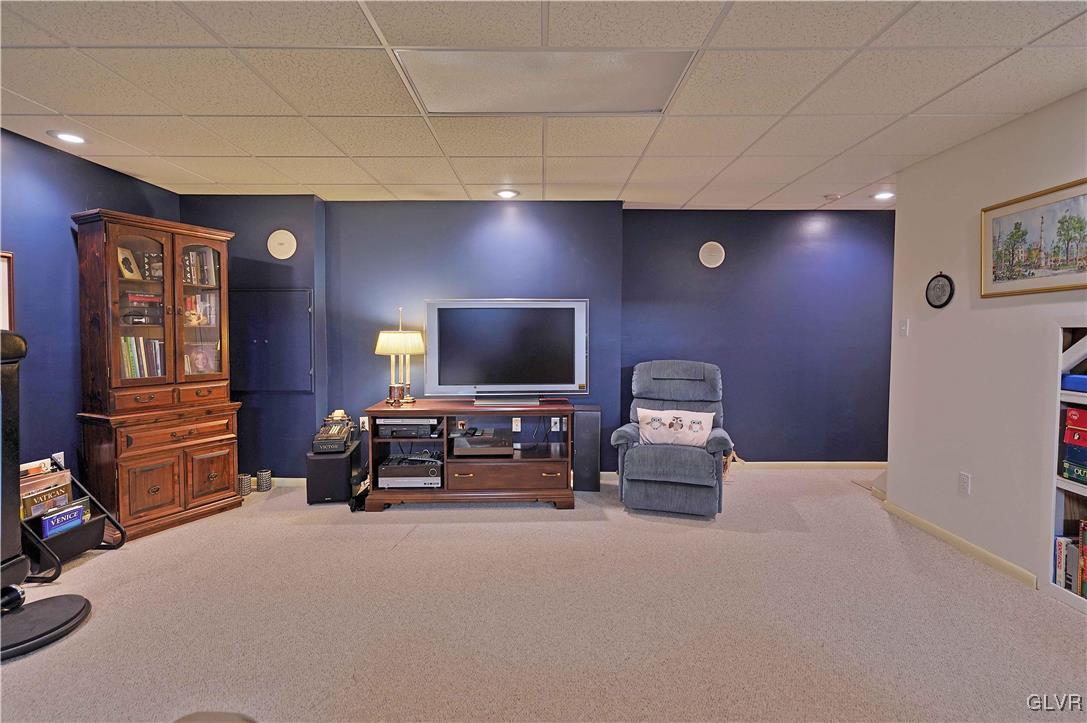1720 Deer Path Road Easton, PA 18040 - Photo 32 of 43 Gallery Image 32