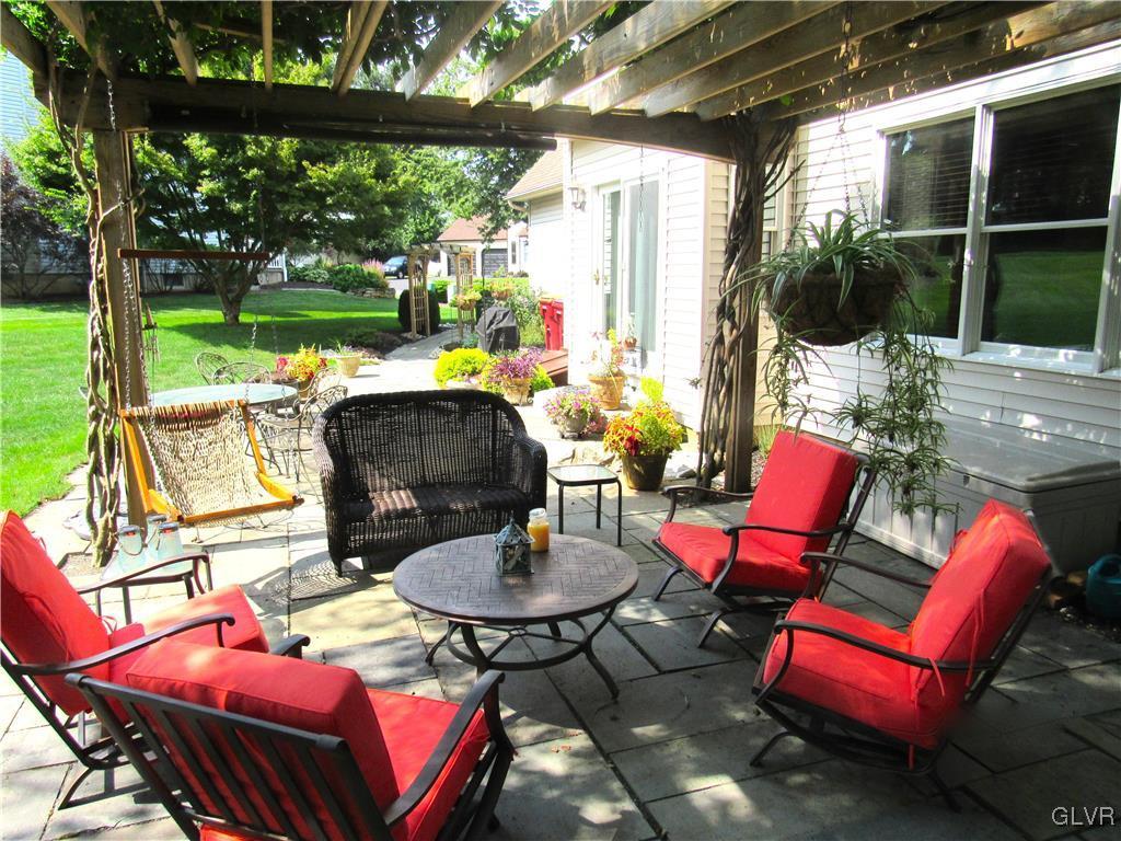 1720 Deer Path Road Easton, PA 18040 - Photo 8 of 43 Gallery Image 8