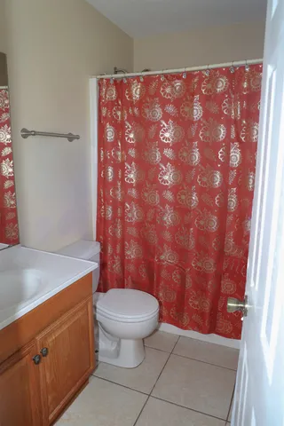 $3,400 | 8443 Sandalwood Drive West, Tallahassee, FL 32305