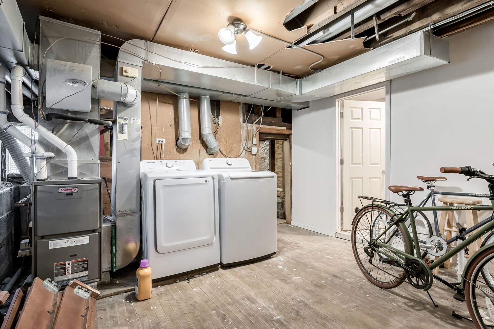Undisclosed Address Chicago, IL 60609 - Photo 20 of 25