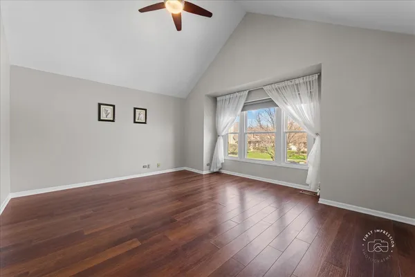 $499,000 | 547 Rosebud Drive South, Lombard, IL 60148