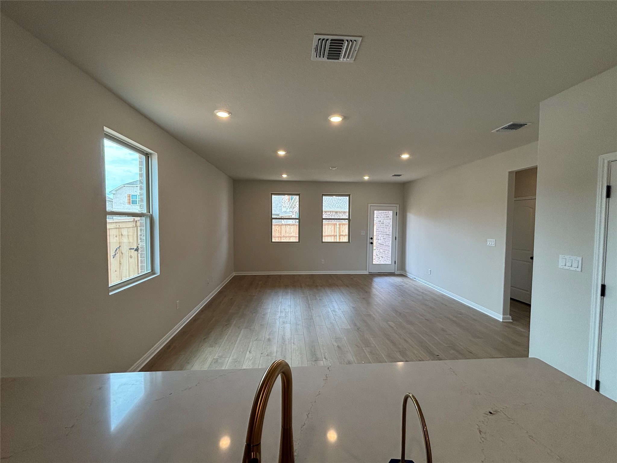 1016 Smudge Way Georgetown, TX 78633 - Photo 9 of 38