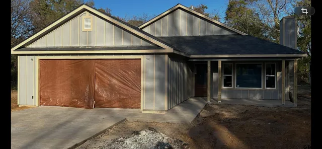 $325,000 | 117 Cypress Circle, Mount Vernon, TX 75457