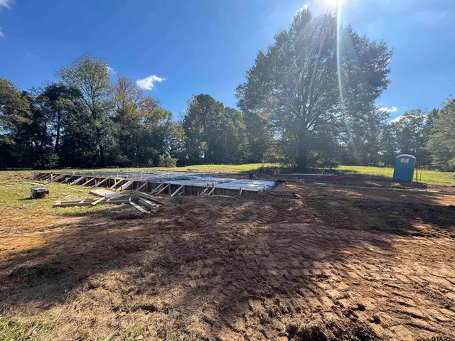 $325,000 | 117 Cypress Circle, Mount Vernon, TX 75457