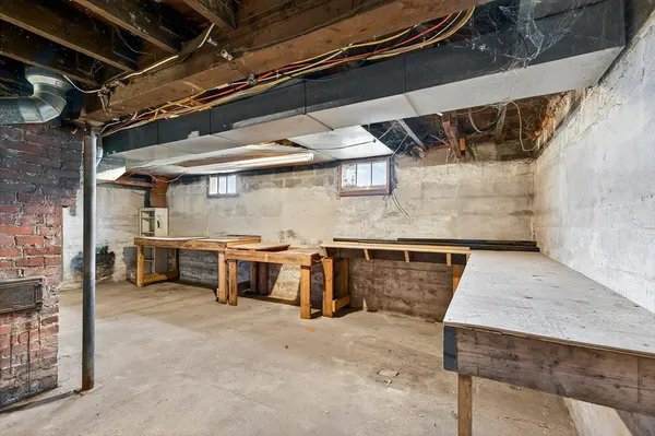 $259,900 | 150 East Main Street, Orange, MA 01364