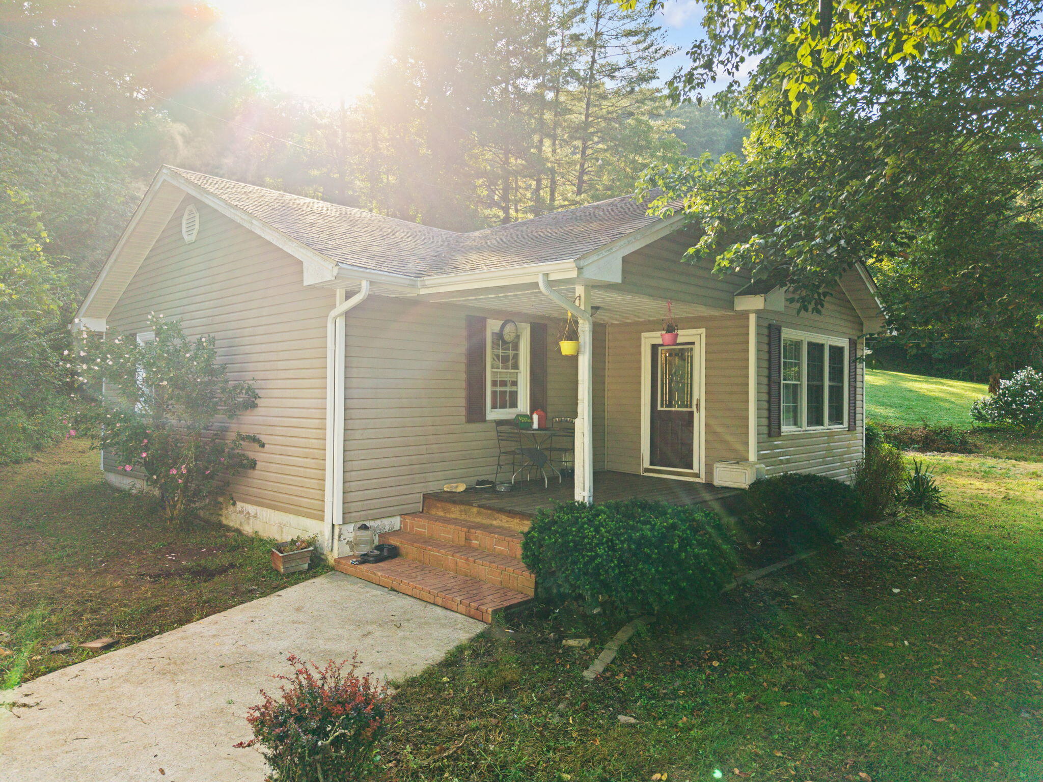 1435 Clover Bottom Creek Road McKee, KY 40447 - Photo 4 of 35 4-web-or-mls-DJI_20260824092447_0002_D