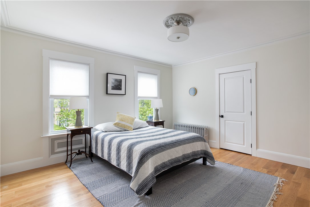 30 East Bowery Street Newport, RI 02840 - Photo 7 of 22