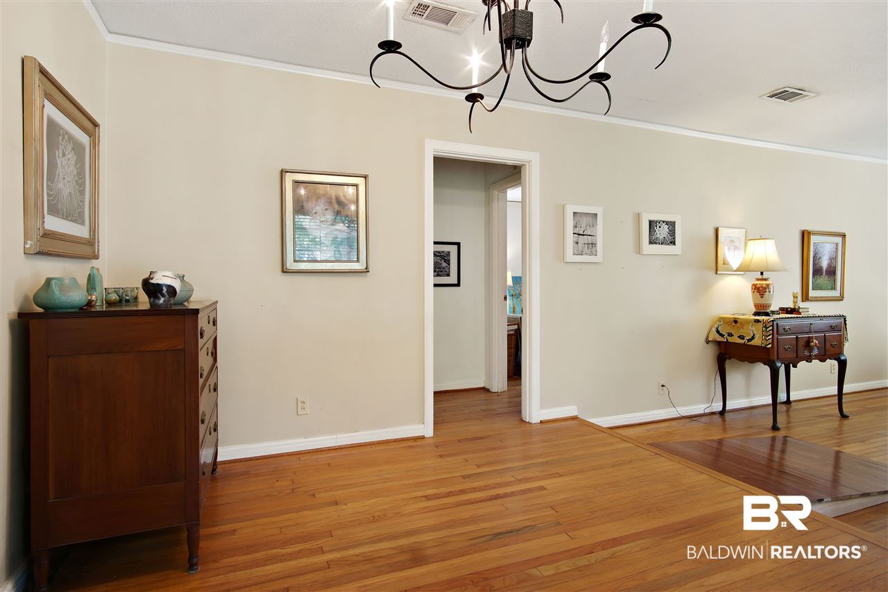 1159 Selma Street Mobile, AL 36604 - Photo 9 of 24