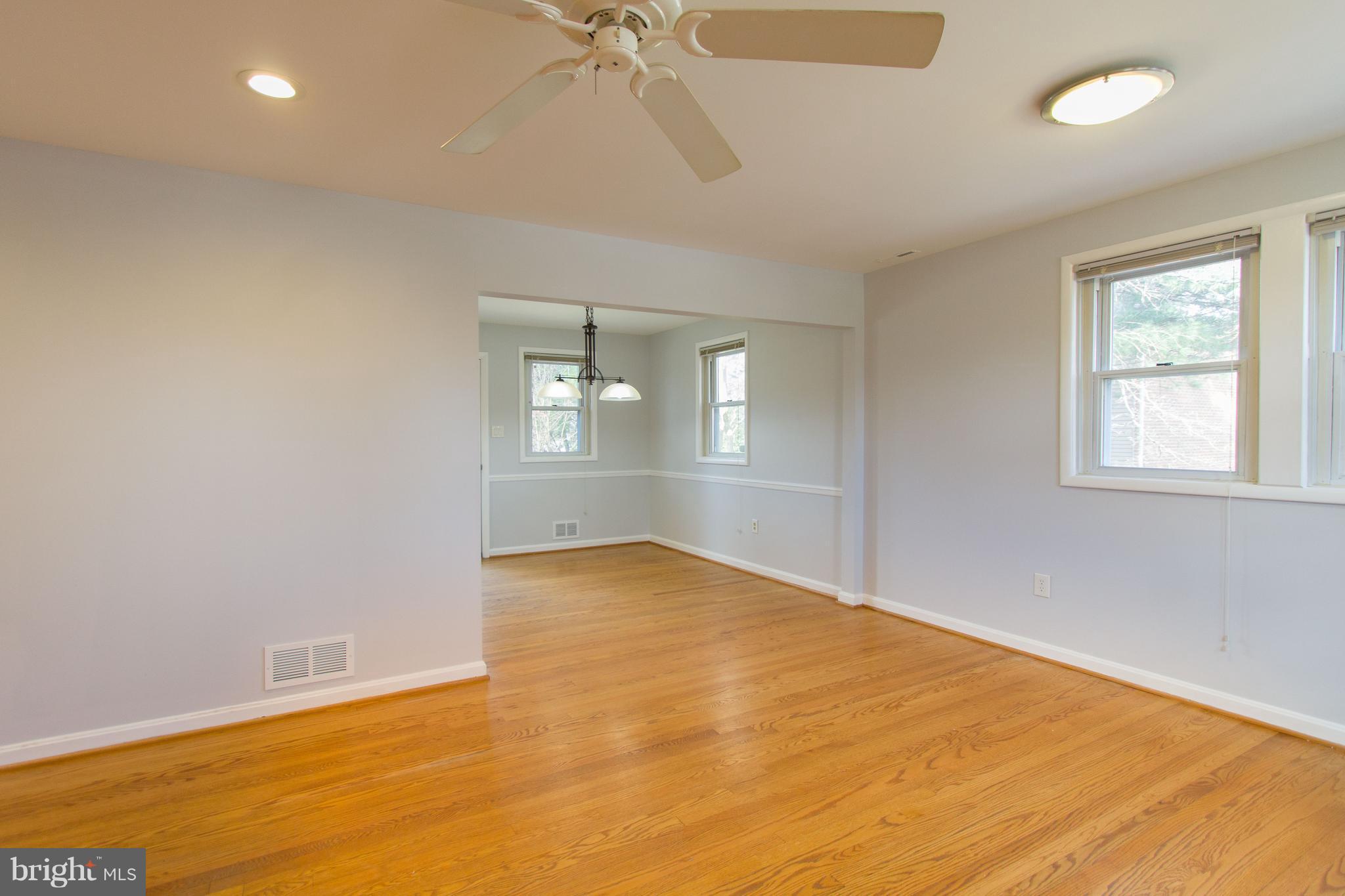9002 Glenville Road Silver Spring, MD 20901 - Photo 8 of 21 Interior (General)