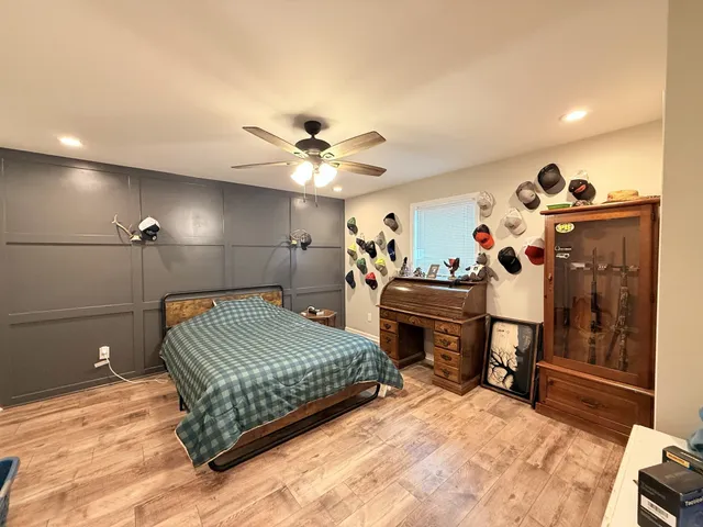 $332,900 | 695 Hog Back Ridge Road, Bethpage, TN 37022