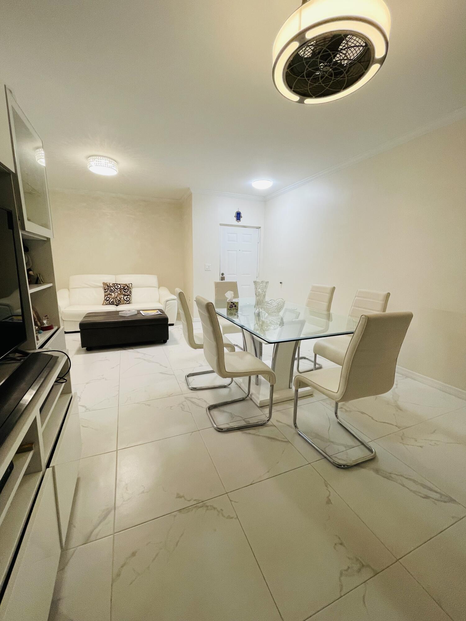17145 North Bay Road, Unit 4103 Sunny Isles Beach, FL 33160 - Photo 27 of 34 ee