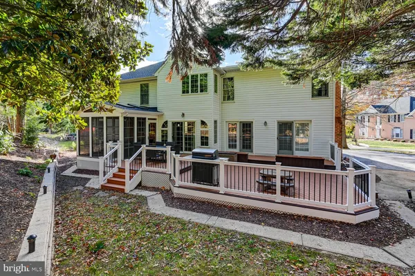 $1,200,000 | 8607 Countrybrooke Way, Lutherville-Timonium, MD 21093