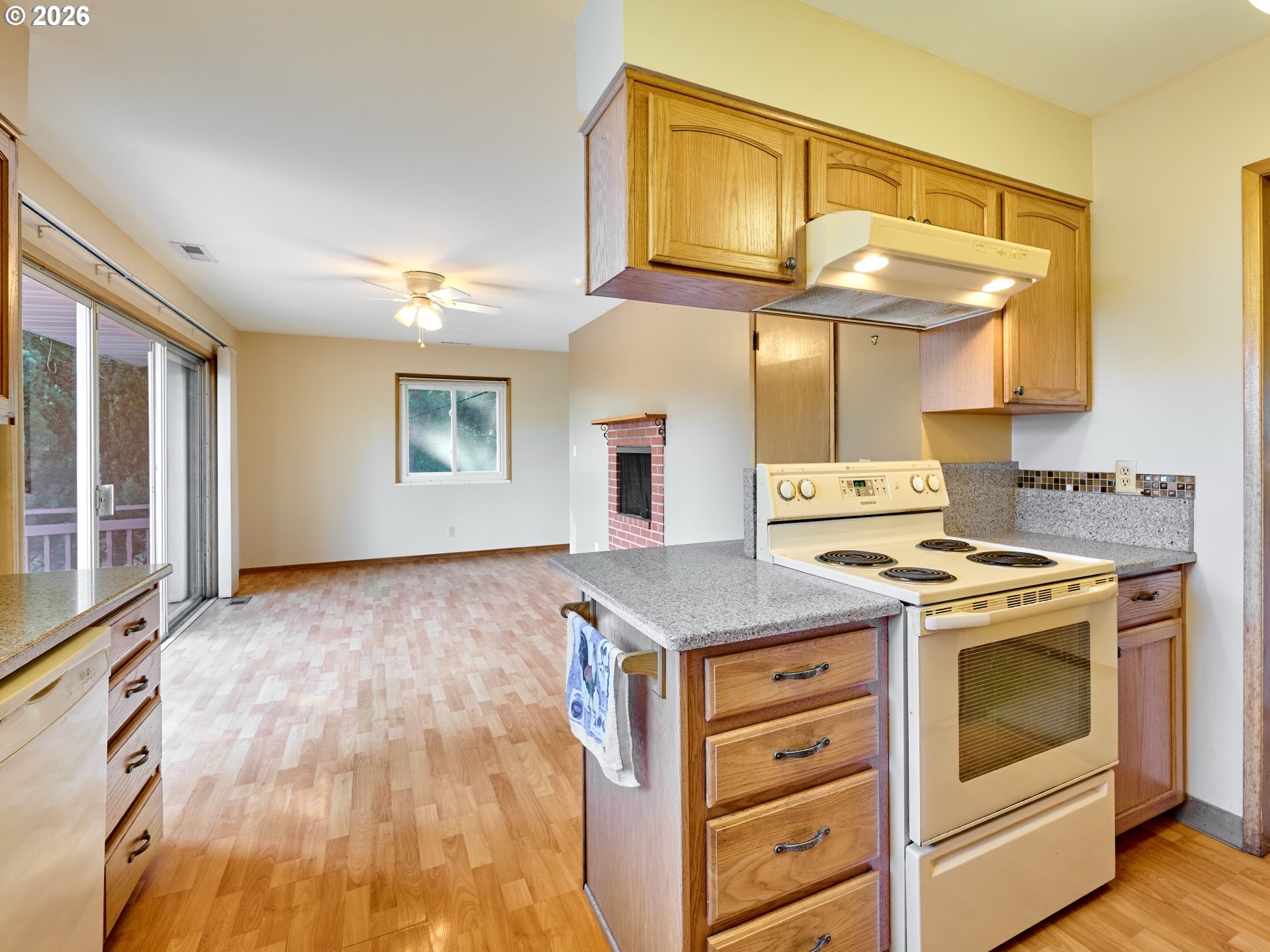 5491 Southeast Telegraph Road Amity, OR 97101 - Photo 12 of 48 Gallery Image 12