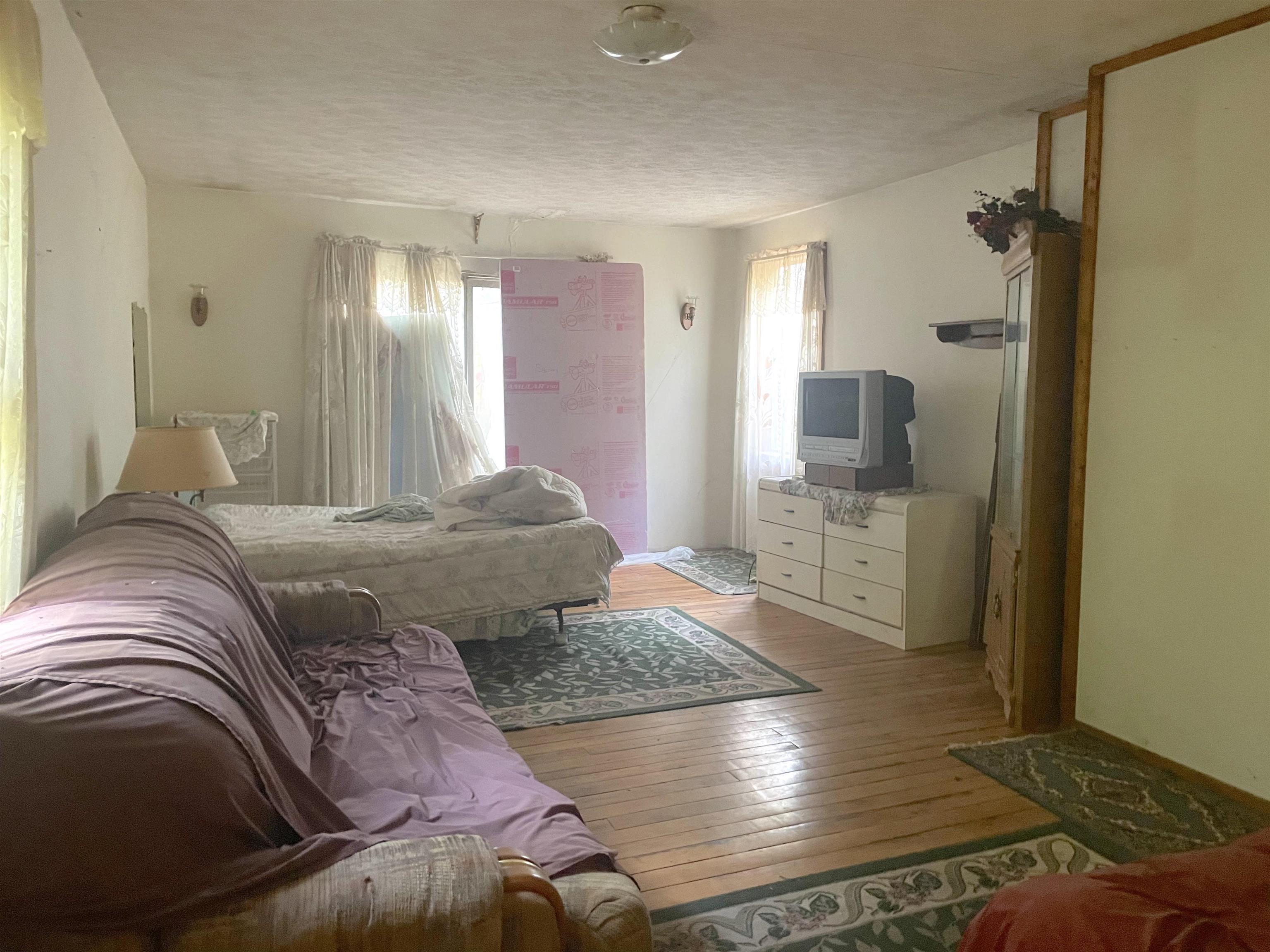 2829 Holiday Road Traverse City, MI 49686 - Photo 13 of 29