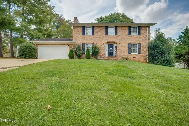 $300,000 | 1201 Meadow Lane, Kingsport, TN 37663