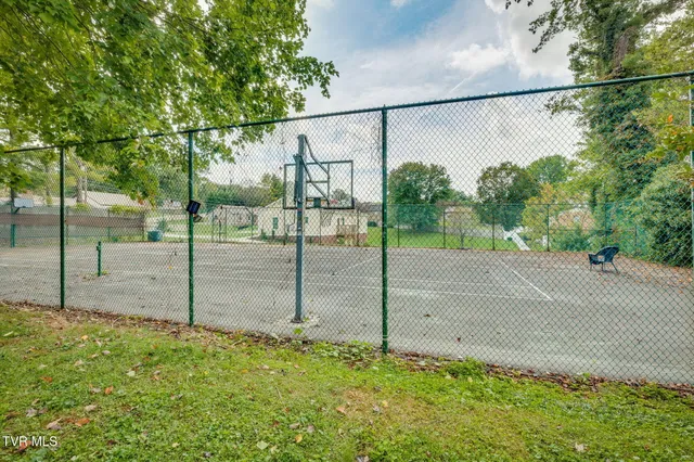 $300,000 | 1201 Meadow Lane, Kingsport, TN 37663