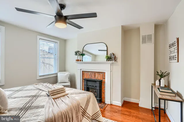 $299,000 | 14 East Hamburg Street, Baltimore, MD 21230