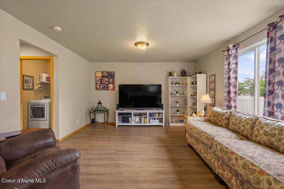 3660 West Manning Loop Coeur D'Alene, ID 83815 - Photo 10 of 32 30-3660 W Manning Loop_RedHogMedia