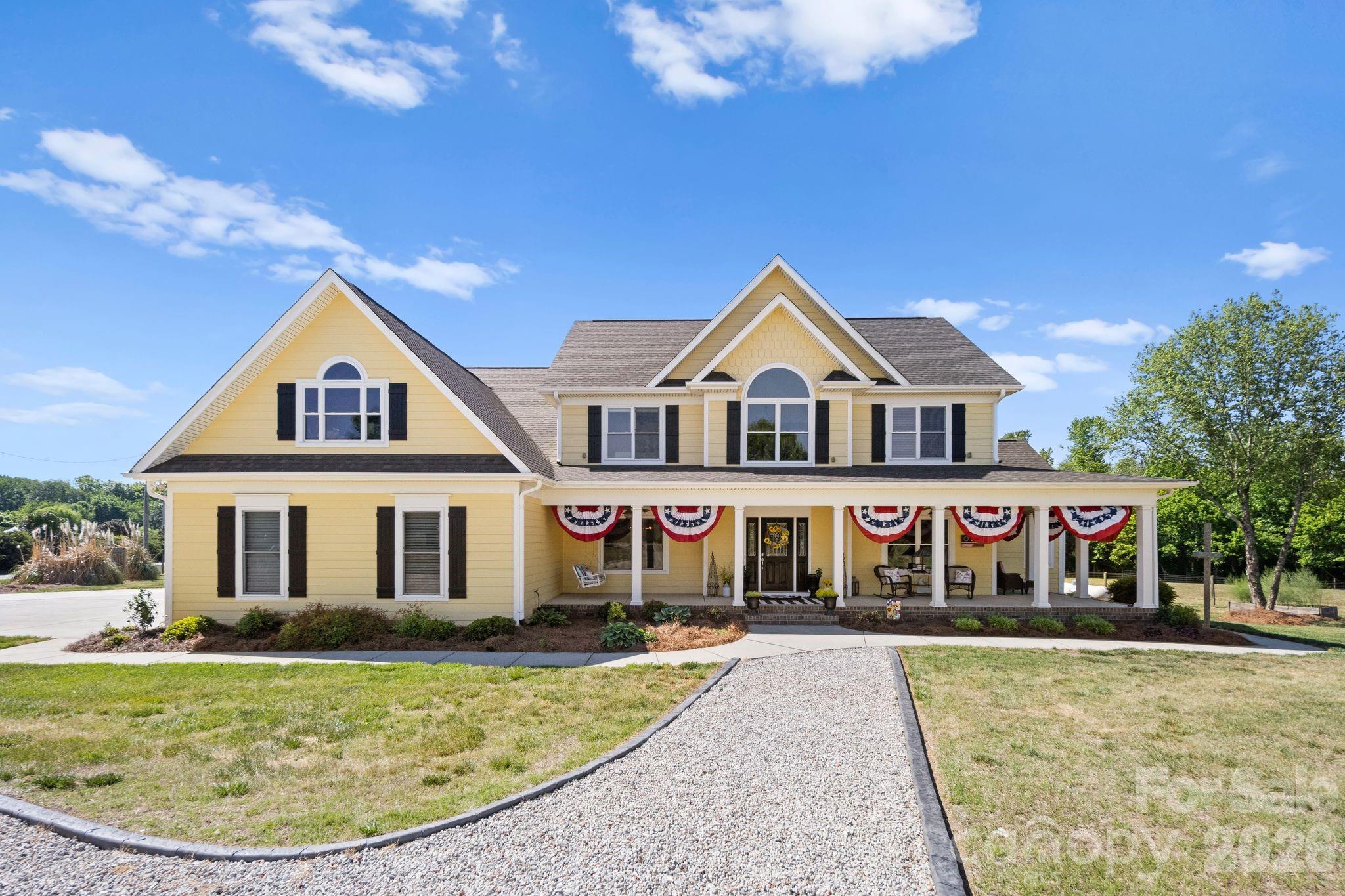 417 Clontz Road Indian Trail, NC 28079 - Photo 3 of 46