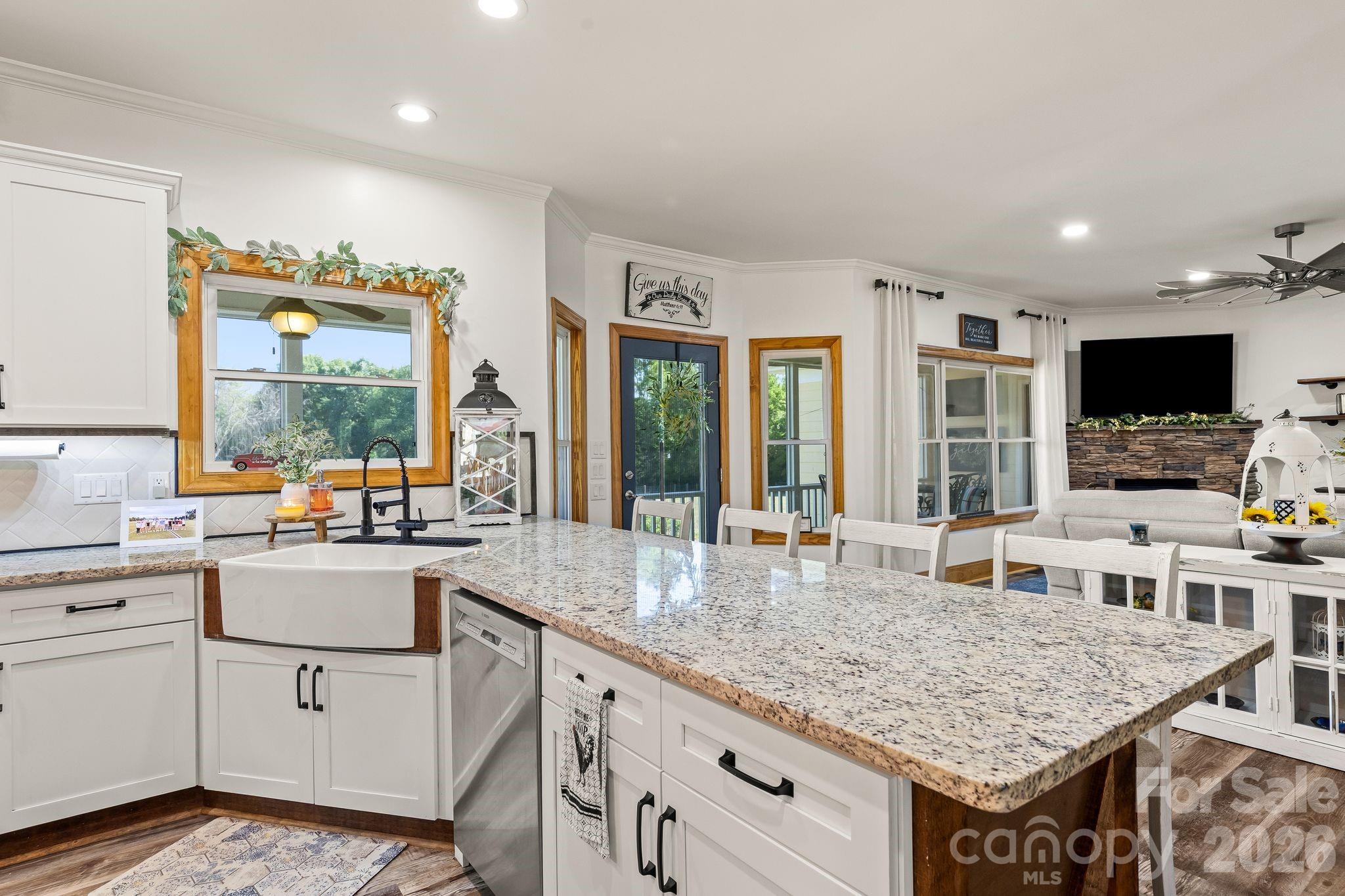 417 Clontz Road Indian Trail, NC 28079 - Photo 10 of 46