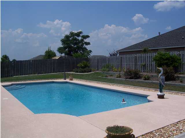 902 Maracel Loop Crestview, FL 32536 - Photo 3 of 12 Gallery Image 3