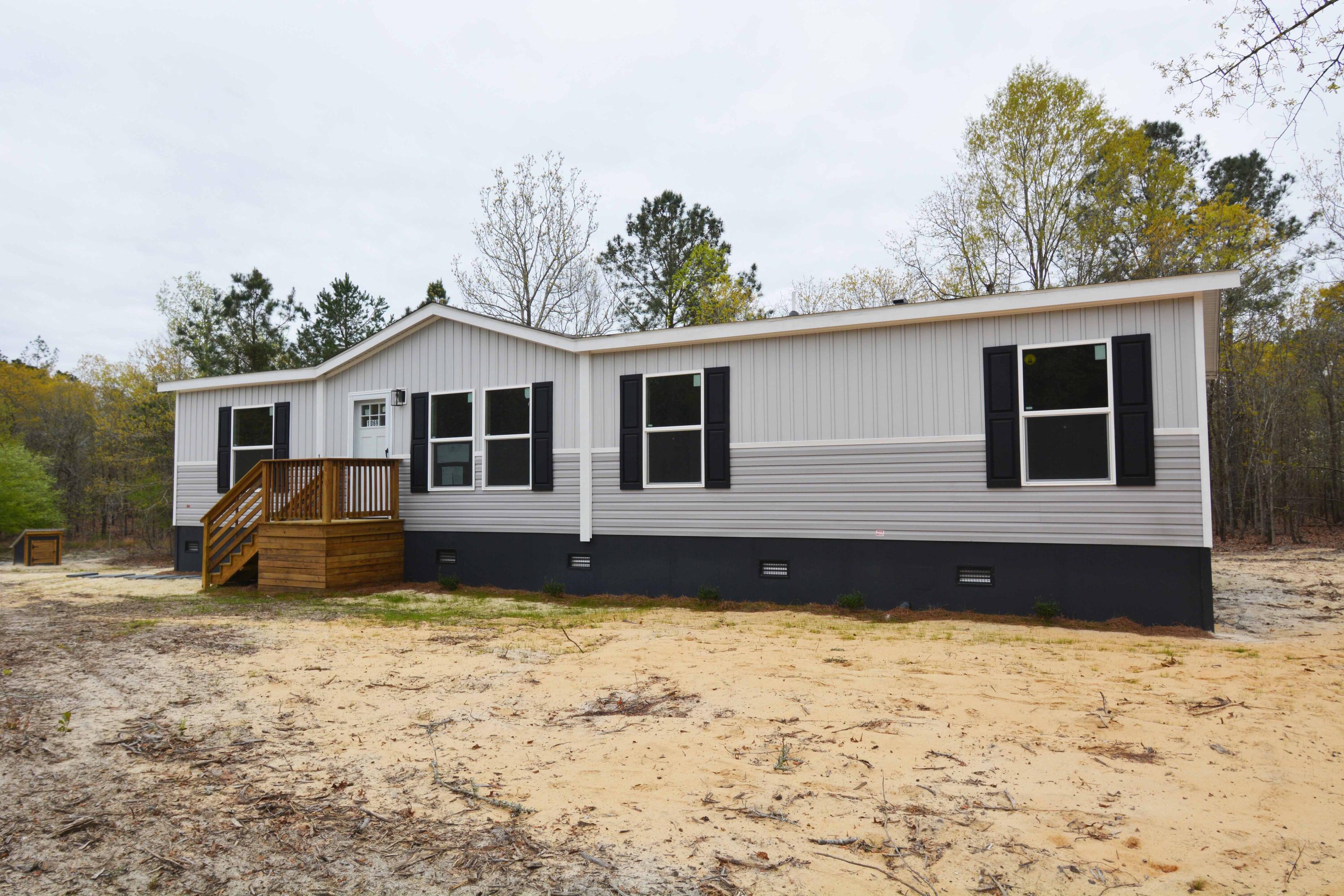 1069 Wild Rose Court Manning, SC 29102 - Photo 1 of 35 DSC_0907 copy