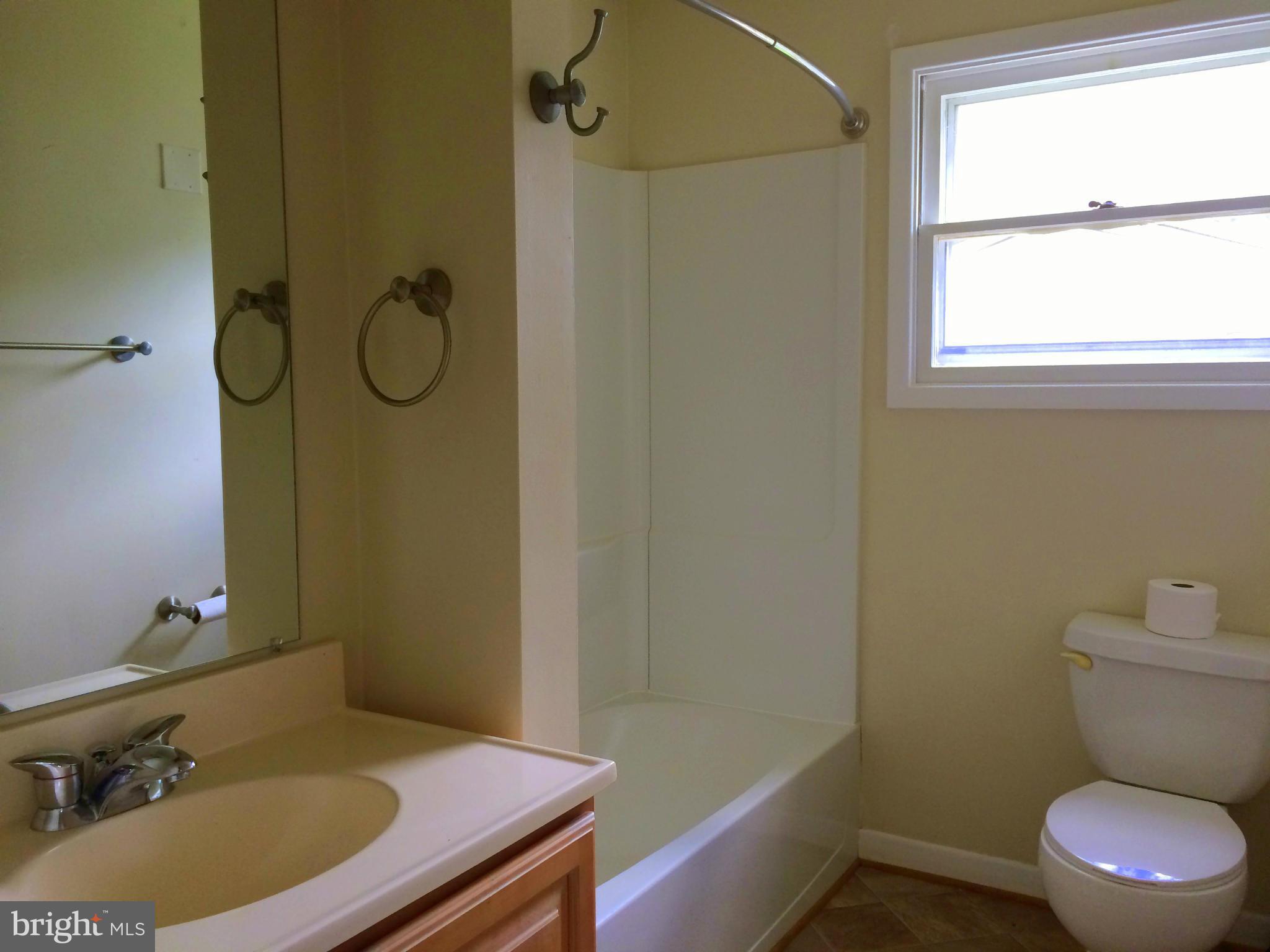 3599 Guard Hill Road Front Royal, VA 22630 - Photo 18 of 30 Full Bathroom in Main Level Hallway