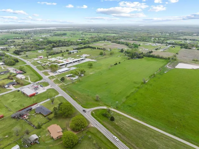 $60,000 | 310 Duvall Street, Bonham, TX 75418