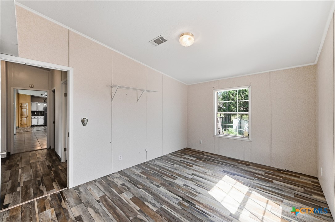 357 Dallas Street Bandera, TX 78003 - Photo 26 of 48 Gallery Image 26