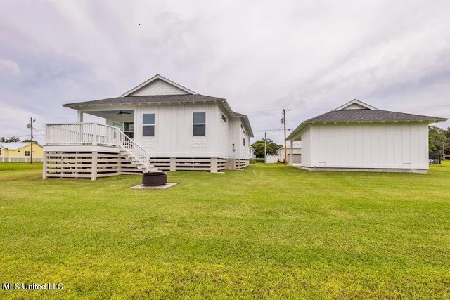 $435,000 | 102 Runnels Avenue, Long Beach, MS 39560