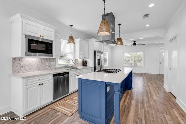 $435,000 | 102 Runnels Avenue, Long Beach, MS 39560