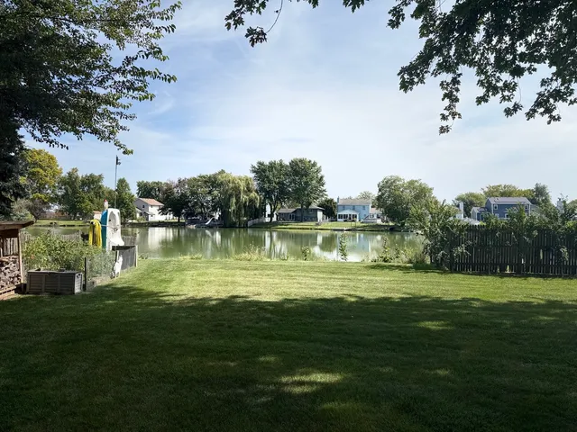 $379,900 | 3223 Karen Court, Joliet, IL 60431