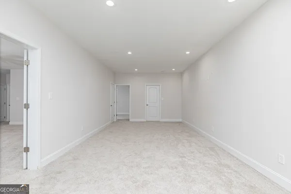 $587,500 | 250 Ashley Forest Drive, Fayetteville, GA 30214