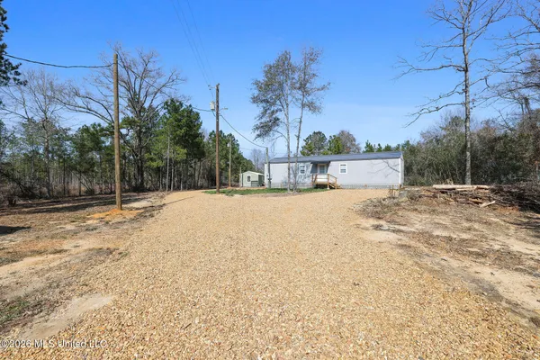 $380,000 | 2133 Matthews Road, Tylertown, MS 39667