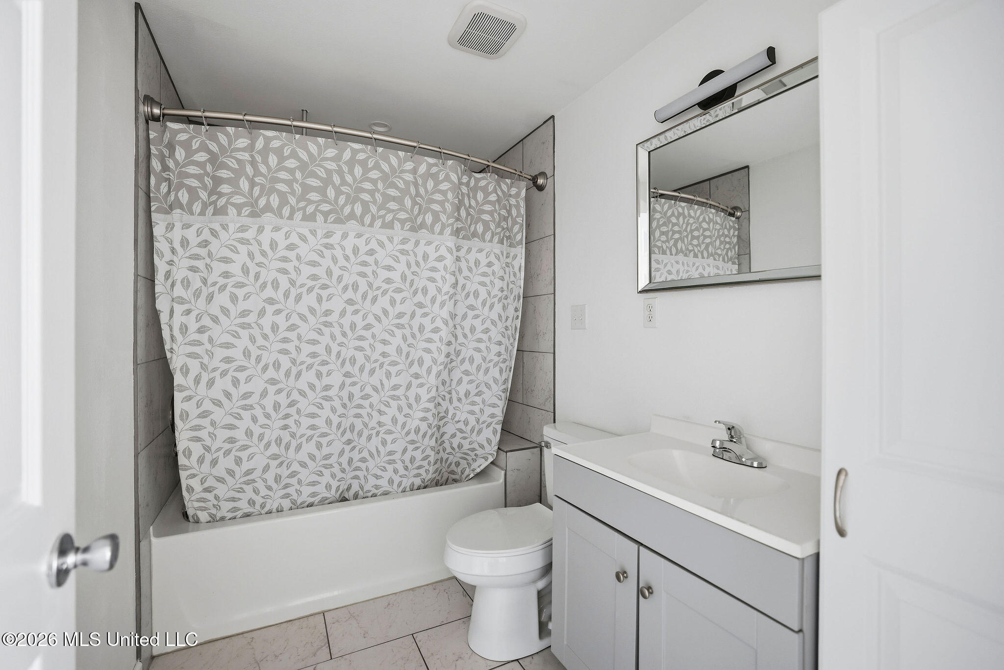 2133 Matthews Road Tylertown, MS 39667 - Photo 5 of 25 CE4A1756_1