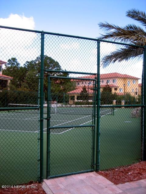 9745 Touchton Road, Unit 429 Jacksonville, FL 32246 - Photo 5 of 34 IMG_2892