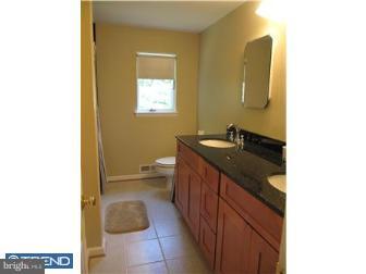 22 Elmgate Road Marlton, NJ 08053 - Photo 10 of 12