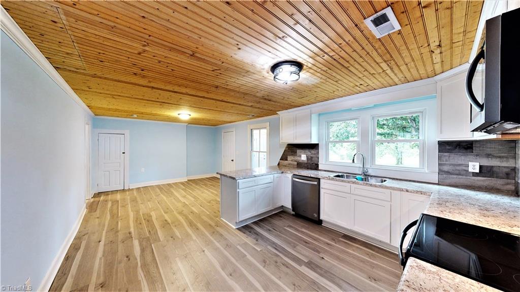 161 Briles-Hunt Road Denton, NC 27239 - Photo 9 of 29 Gallery Image 9