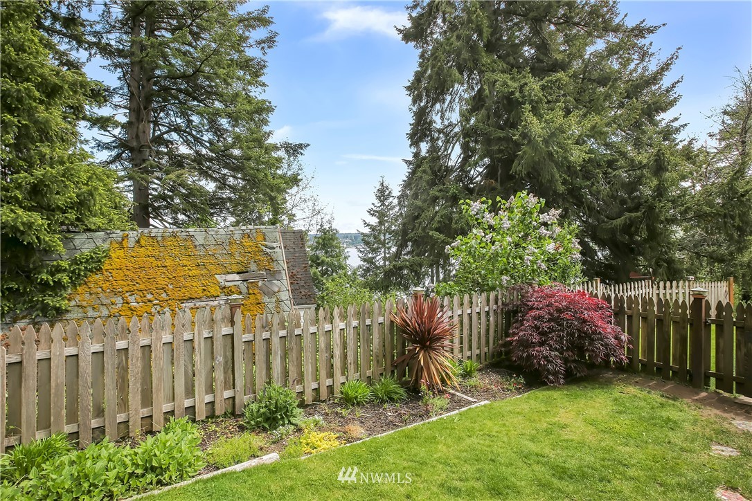 3604 Madrona Street Bremerton, WA 98312 - Photo 28 of 37