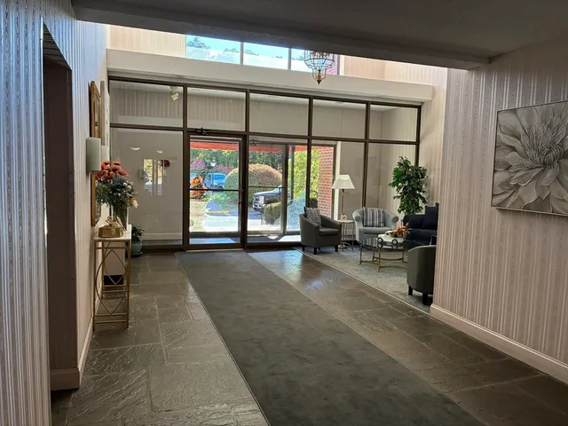 $369,000 | 2 Summit Drive, Unit 18, Wakefield, MA 01880