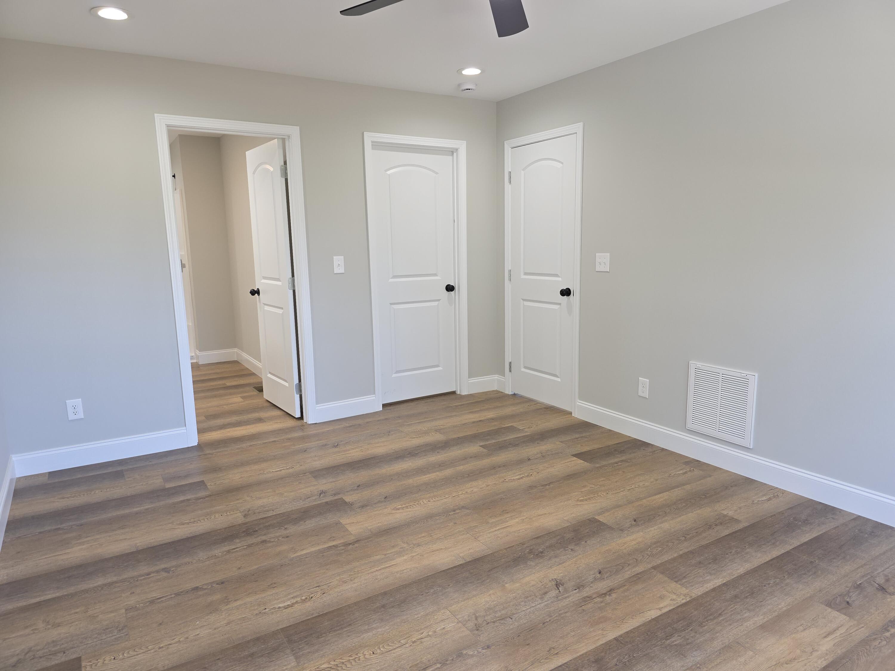 315 Hawk Creek Road London, KY 40741 - Photo 18 of 33 20260430_114038